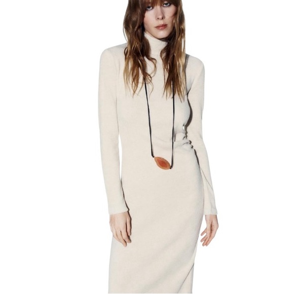 Zara Soft Gathered Detail Maxi Dress - Picture 2 of 11